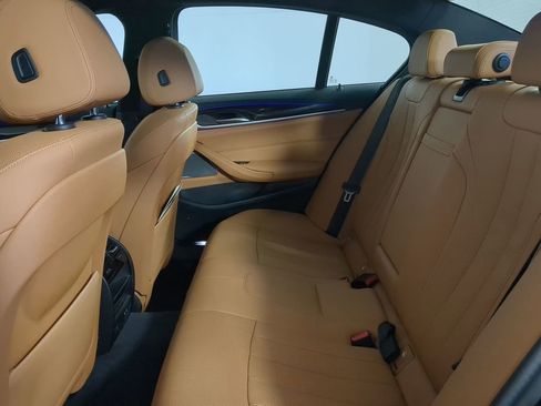 Used 2023 BMW 540i w/ M Sport Package image 16