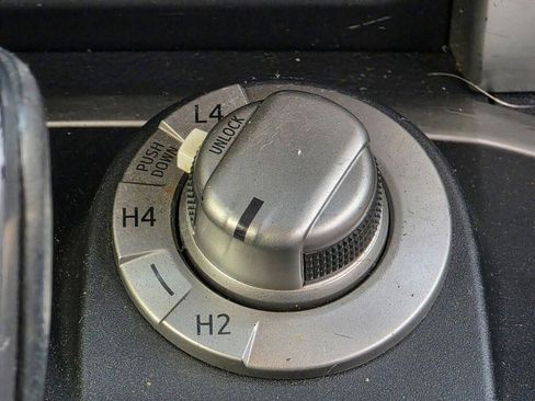 Used 2015 Toyota 4Runner SR5 image 15