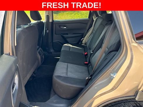 Used 2025 Nissan Rogue SV AWD/4WD image 23