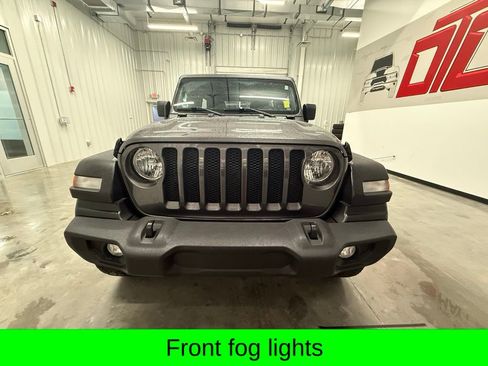 Used 2022 Jeep Wrangler Unlimited Sport image 9