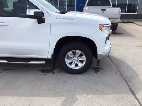 Used 2024 Chevrolet Silverado 1500 LT w/ Work Truck Package AWD/4WD image 19