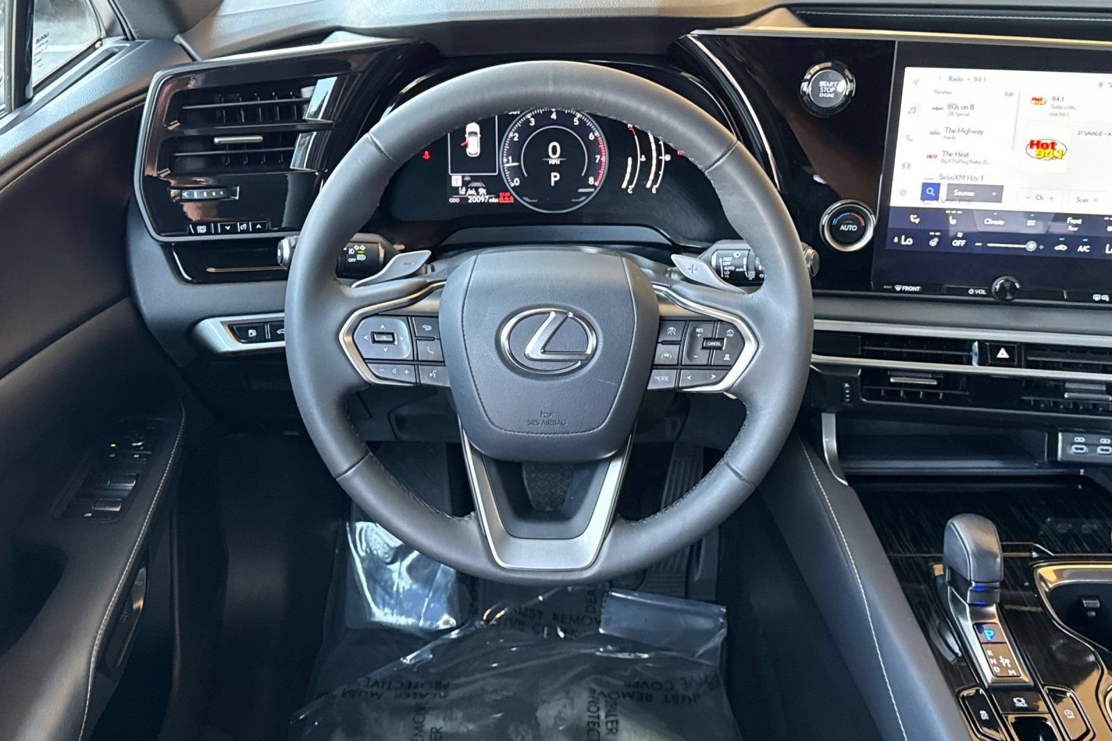 Used 2024 Lexus RX 350 FWD w/ Technology Package image 16