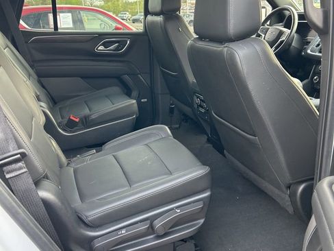 Used 2022 Chevrolet Tahoe Z71 image 11