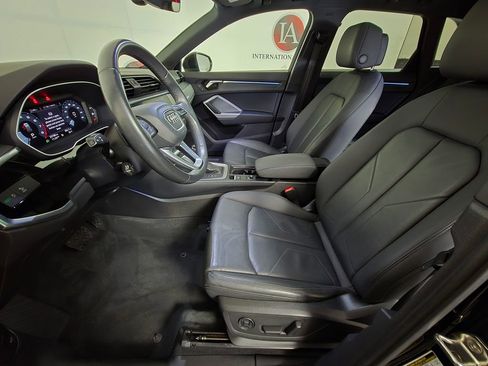Used 2022 Audi Q3 2.0T Premium Plus w/ Premium Plus Package image 14