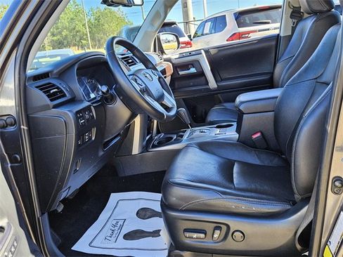 Used 2022 Toyota 4Runner Limited image 5