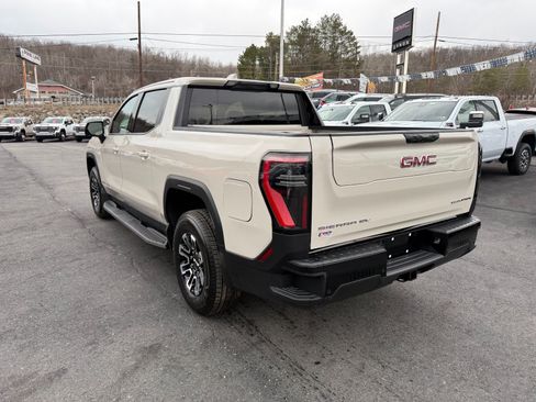 New 2026 GMC Sierra EV Elevation AWD/4WD image 3