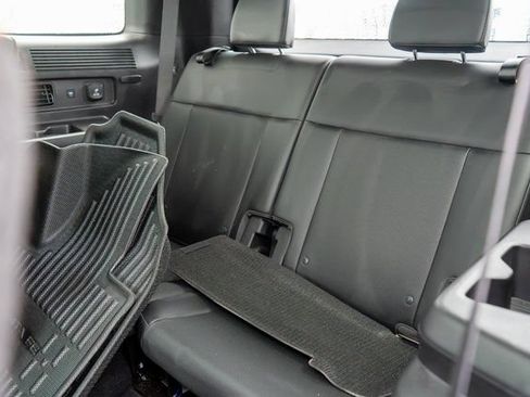 Used 2024 Hyundai Santa Fe Calligraphy AWD/4WD image 14