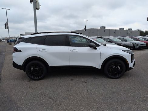 New 2026 Kia Sportage X-Line image 2