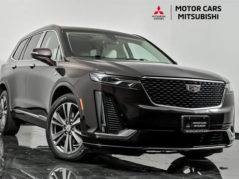 Used 2021 Cadillac XT6 Premium Luxury AWD/4WD image 1