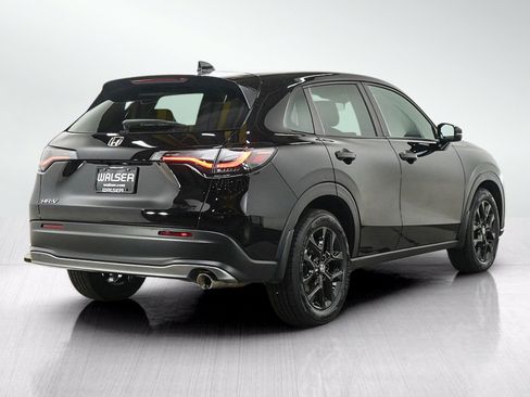 Used 2024 Honda HR-V Sport image 5