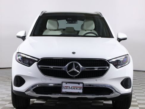Used 2026 Mercedes-Benz GLC 300 4MATIC image 2
