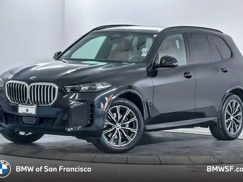Used 2024 BMW X5 xDrive40i w/ M Sport Package AWD/4WD image 1