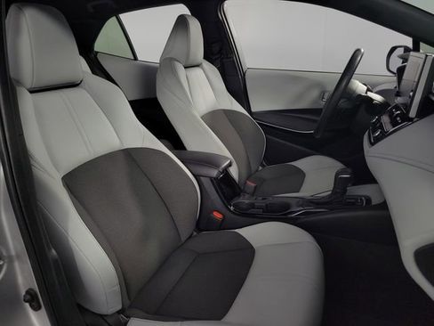 Used 2023 Toyota Corolla XSE image 15