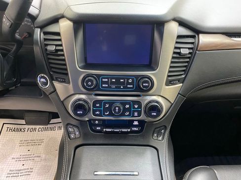 Used 2019 GMC Yukon Denali w/ Denali Ultimate Package AWD/4WD image 28