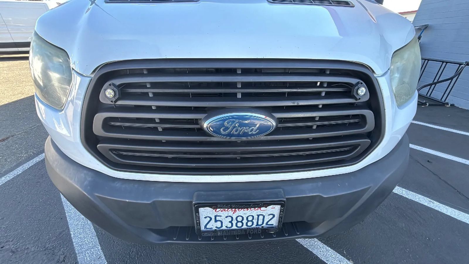Used 2016 Ford Transit 150 148 Medium Roof RWD image 4