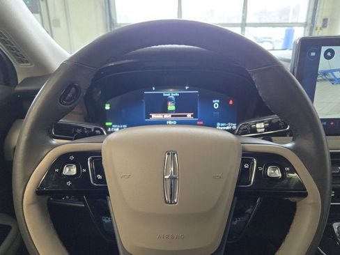 Used 2023 Lincoln Corsair Grand Touring w/ Equipment Group 301A image 33