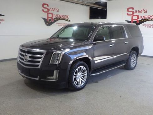 Used 2015 Cadillac Escalade ESV 4WD image 1
