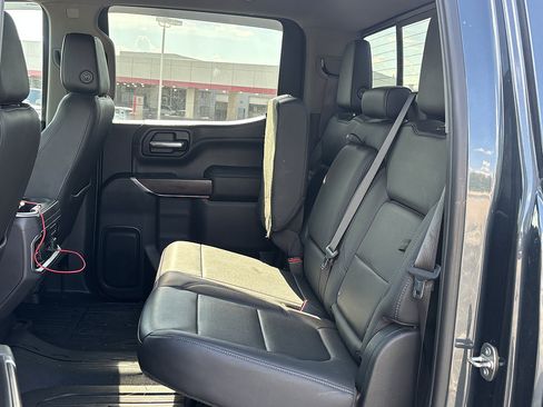 Used 2019 GMC Sierra 1500 SLT RWD image 8
