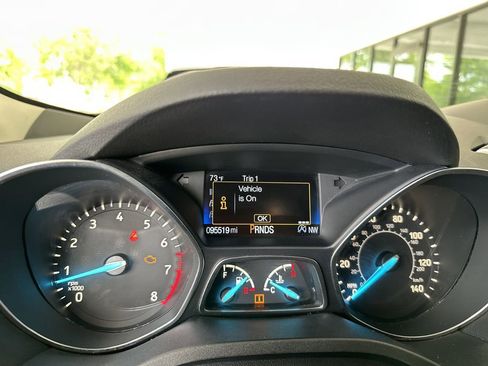 Used 2018 Ford Escape SEL AWD/4WD image 39