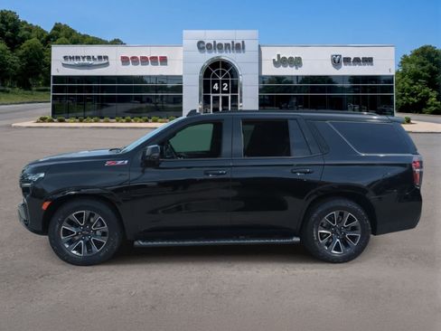 Used 2023 Chevrolet Tahoe Z71 w/ Z71 Off-Road Package AWD/4WD image 3