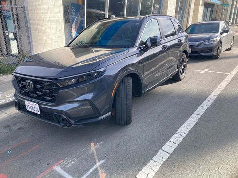 Used 2024 Honda CR-V Sport image 4