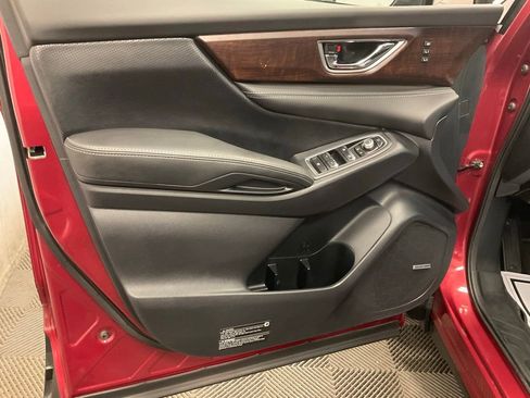 Used 2023 Subaru Ascent Touring image 9