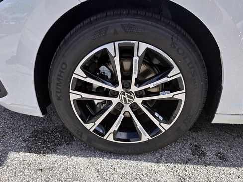 New 2025 Volkswagen Jetta Sport image 8