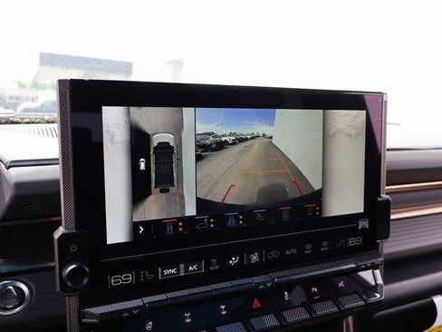 New 2025 GMC Hummer EV 3X w/ Extreme Off-Road Package image 32