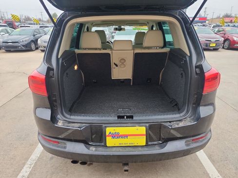 Used 2016 Volkswagen Tiguan SEL image 27