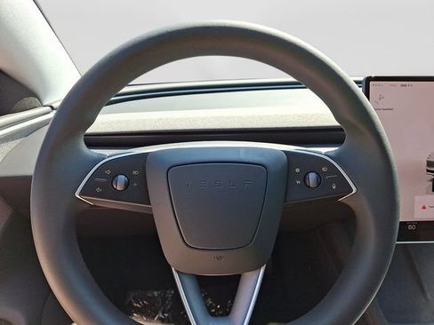 Used 2025 Tesla Model 3 Long Range RWD image 19