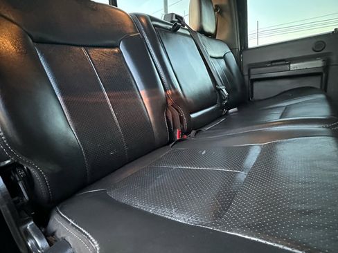 Used 2011 Ford F250 Lariat w/ Lariat Ultimate Pkg image 48