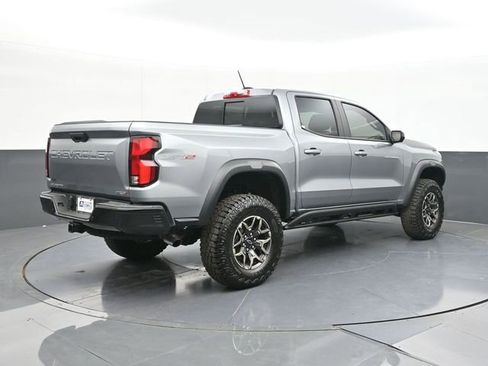 New 2026 Chevrolet Colorado ZR2 w/ Technology Package AWD/4WD image 14
