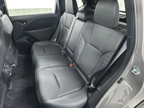 New 2025 Subaru Forester Limited image 12
