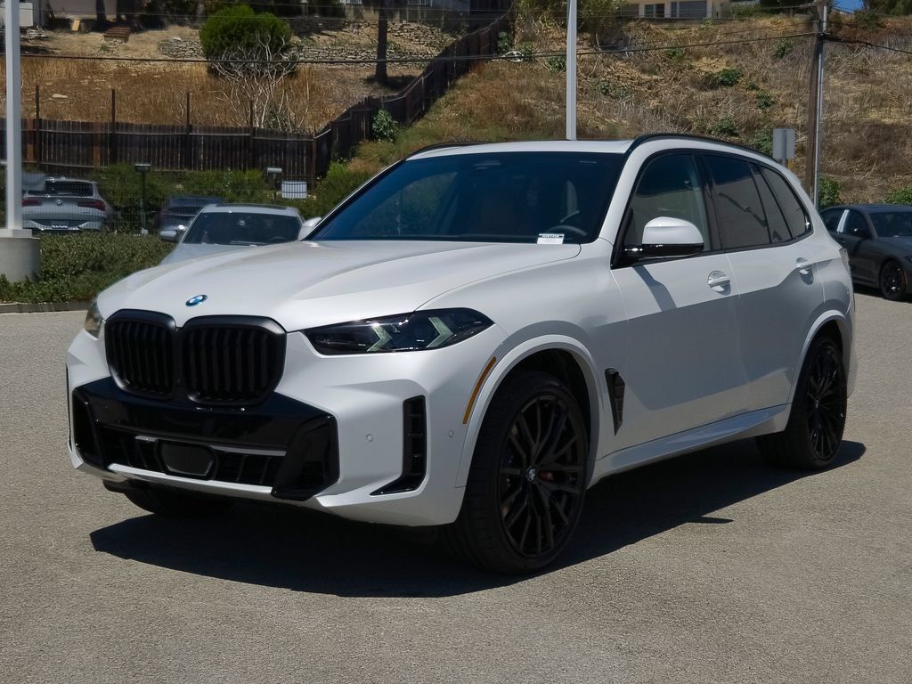 New 2026 BMW X5 sDrive40i w/ M Sport Package RWD image 2
