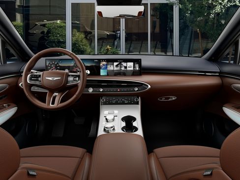 New 2026 Genesis GV70 2.5T Advanced AWD/4WD image 16