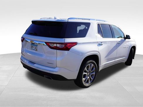 Certified 2021 Chevrolet Traverse Premier AWD/4WD image 3