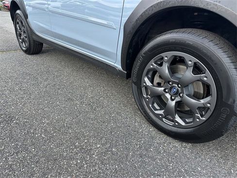 Used 2021 Subaru Crosstrek 2.5i Sport w/ Moonroof Package image 11