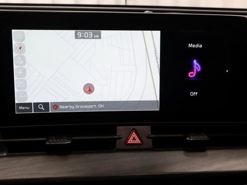 Used 2023 Kia Sportage X-Pro image 3