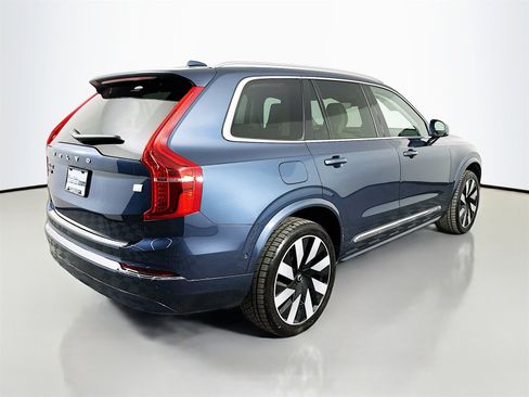 Used 2024 Volvo XC90 T8 Plus w/ Protection Package Premier image 7