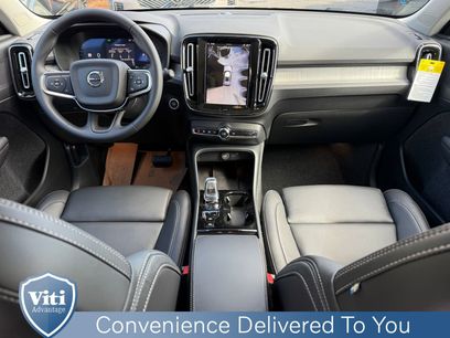 New 2026 Volvo XC40 B5 Plus w/ Climate Package