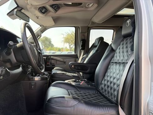 Used 2024 Chevrolet Express 2500 RWD image 11