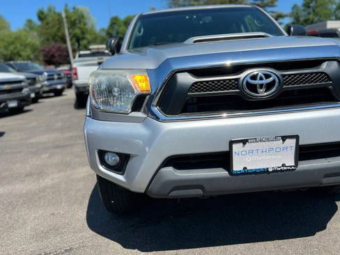 Used 2013 Toyota Tacoma 4x4 Double Cab w/ SR5 Pkg image 29