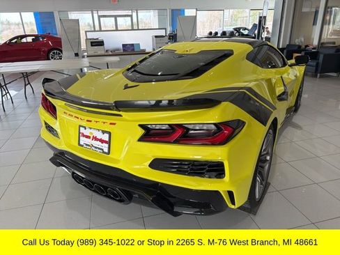 Used 2024 Chevrolet Corvette Z06 image 11