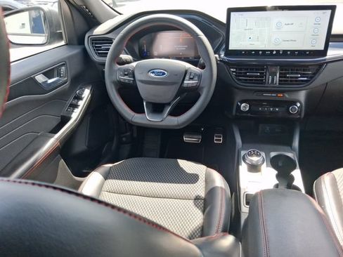Used 2023 Ford Escape ST-Line w/ Tech Pack #1 FWD image 8