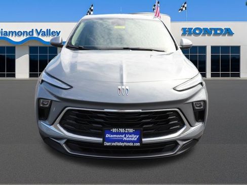 Used 2025 Buick Encore GX Preferred FWD image 2
