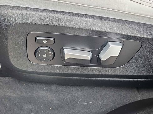 Used 2023 BMW X5 xDrive40i w/ M Sport Package image 16