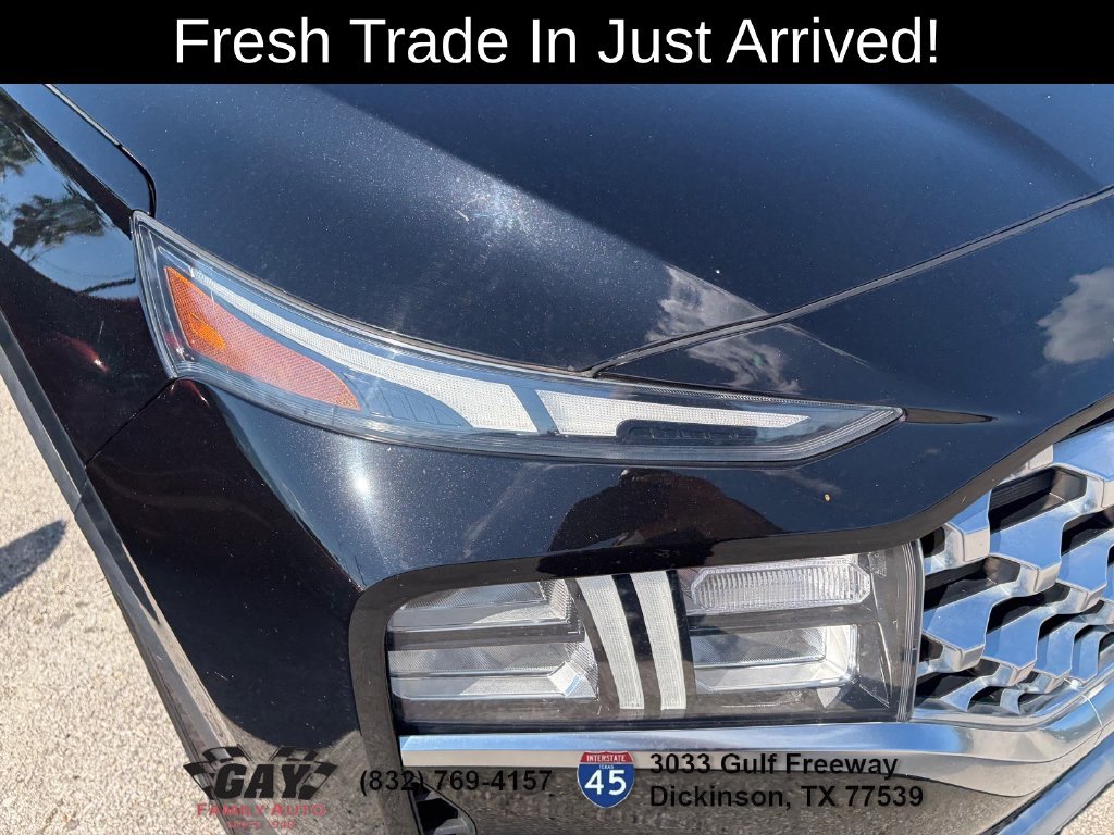 Used 2023 Hyundai Santa Fe SEL w/ Premium Package FWD image 5