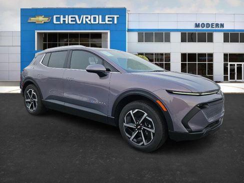 New 2026 Chevrolet Equinox EV LT image 6