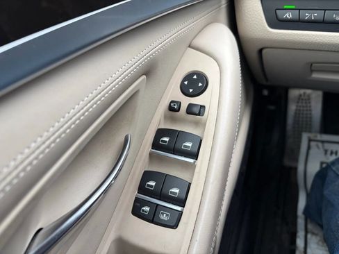 Used 2012 BMW 535i xDrive Sedan image 17