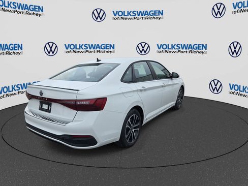 Used 2026 Volkswagen Jetta Sport FWD image 8